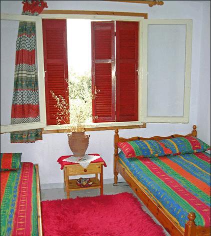 Kyra'S Paradise Potistika Bilik gambar